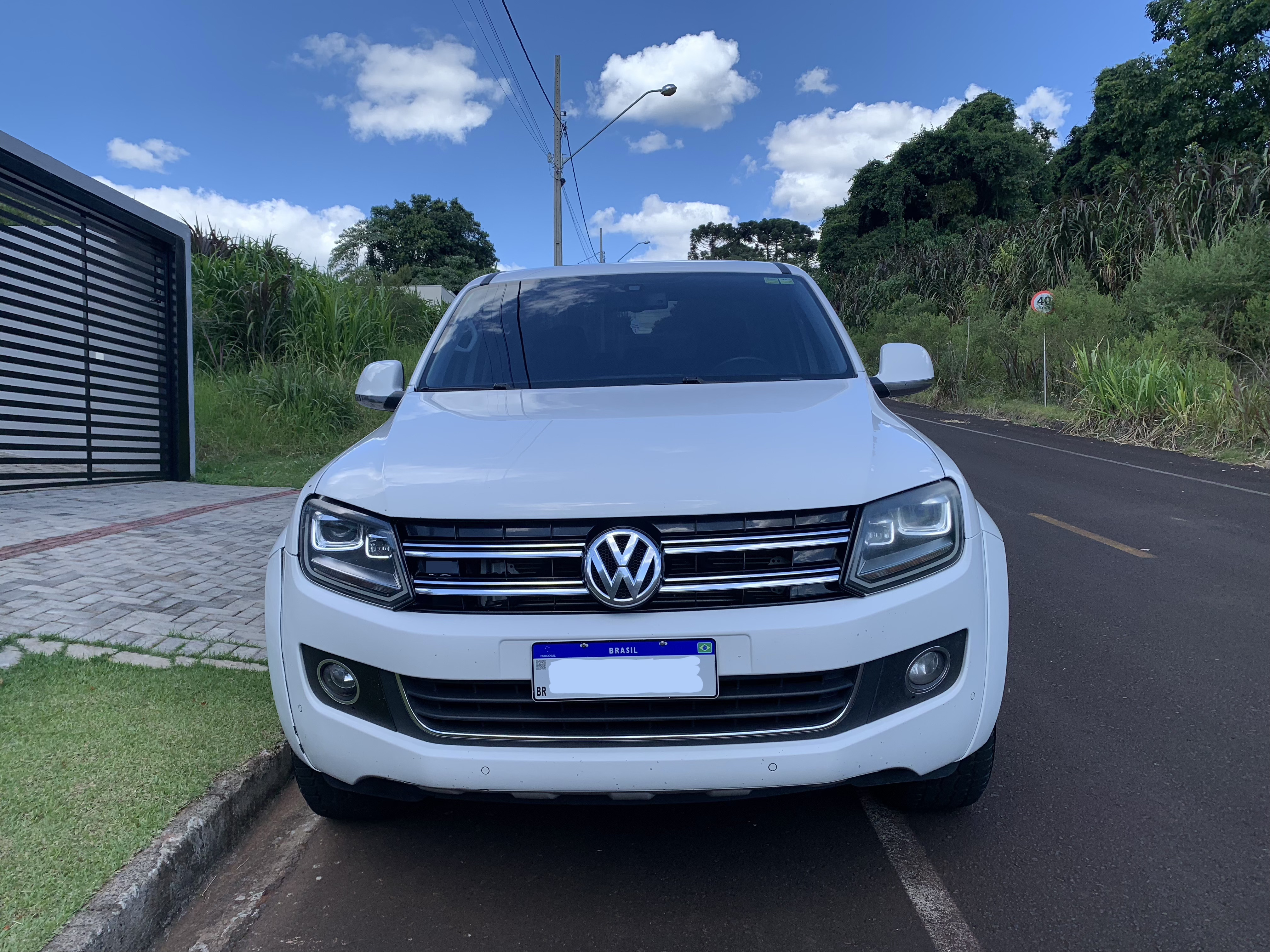 Amarok — frente